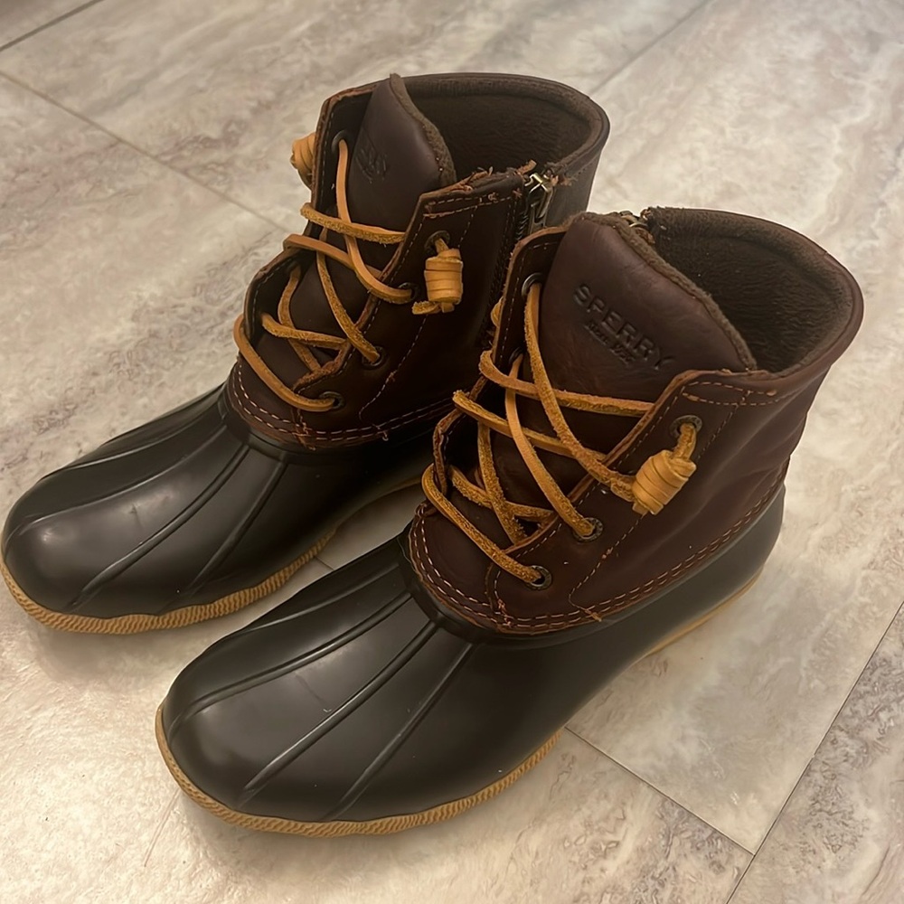 Sperry Duck Boots, size 6.5